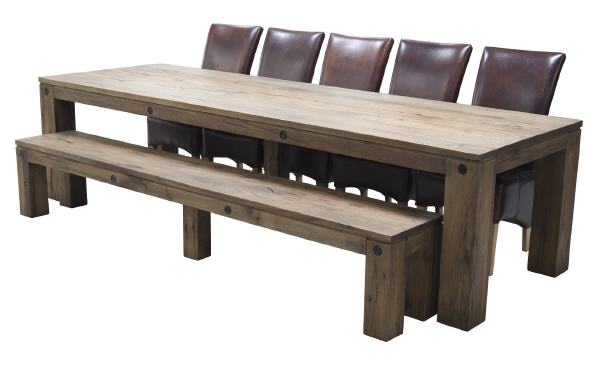 Massivholz Tisch BERN aus Wildeiche / Knorreiche /EICHE in verchiedenen grössen bis max 300 x 110 cm Murten