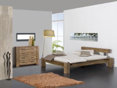 Bett Ospino, Sumpfeiche Massiv